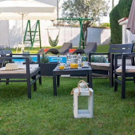 Mia & Iva For 6 2 People Near With Private Pool & Kids Playground - Pet Friendly Villa *