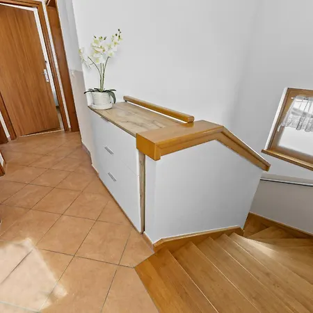 Mia & Iva For 6 2 People Near With Private Pool & Kids Playground - Pet Friendly Poreč